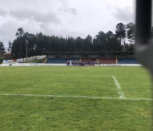 Minuto de silêncio em memória de Ibraim Silva no Desportivo de Monção vs Limianos